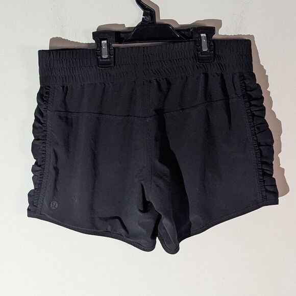 Lululemon Run Around Shorts Ruched Reversible Women's Size 6 - Picture 8 of 10
